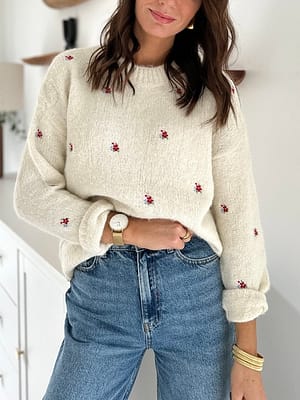 Pull-maille-fleurs-brodées