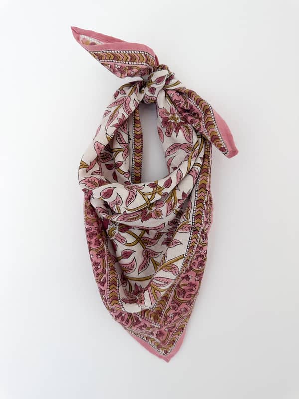 foulard-petit-indien-blockprint-curcuma-couleurs-blanc-rose-beige