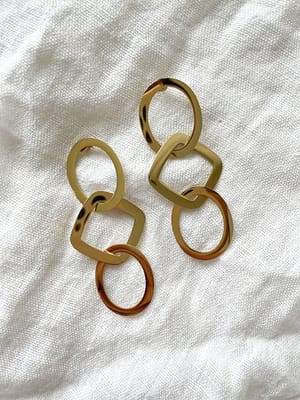 bouclesdoreilles-pendantes-acierinoxydable-dorées