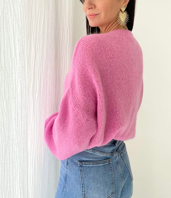 Pull-en-maille-couleur-rose-manches-longues-maugconceptstore